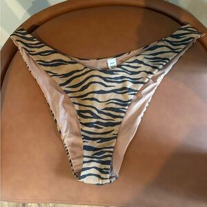 Aerie Zebra Print Biking High Wasted Bottom NWOT